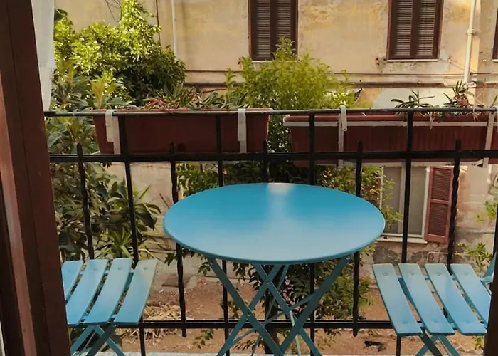 Colosseum Apartment, 3 Bedrooms, 3 Baths, Large Living With A Sofa Bed, The Accommodate 8 People